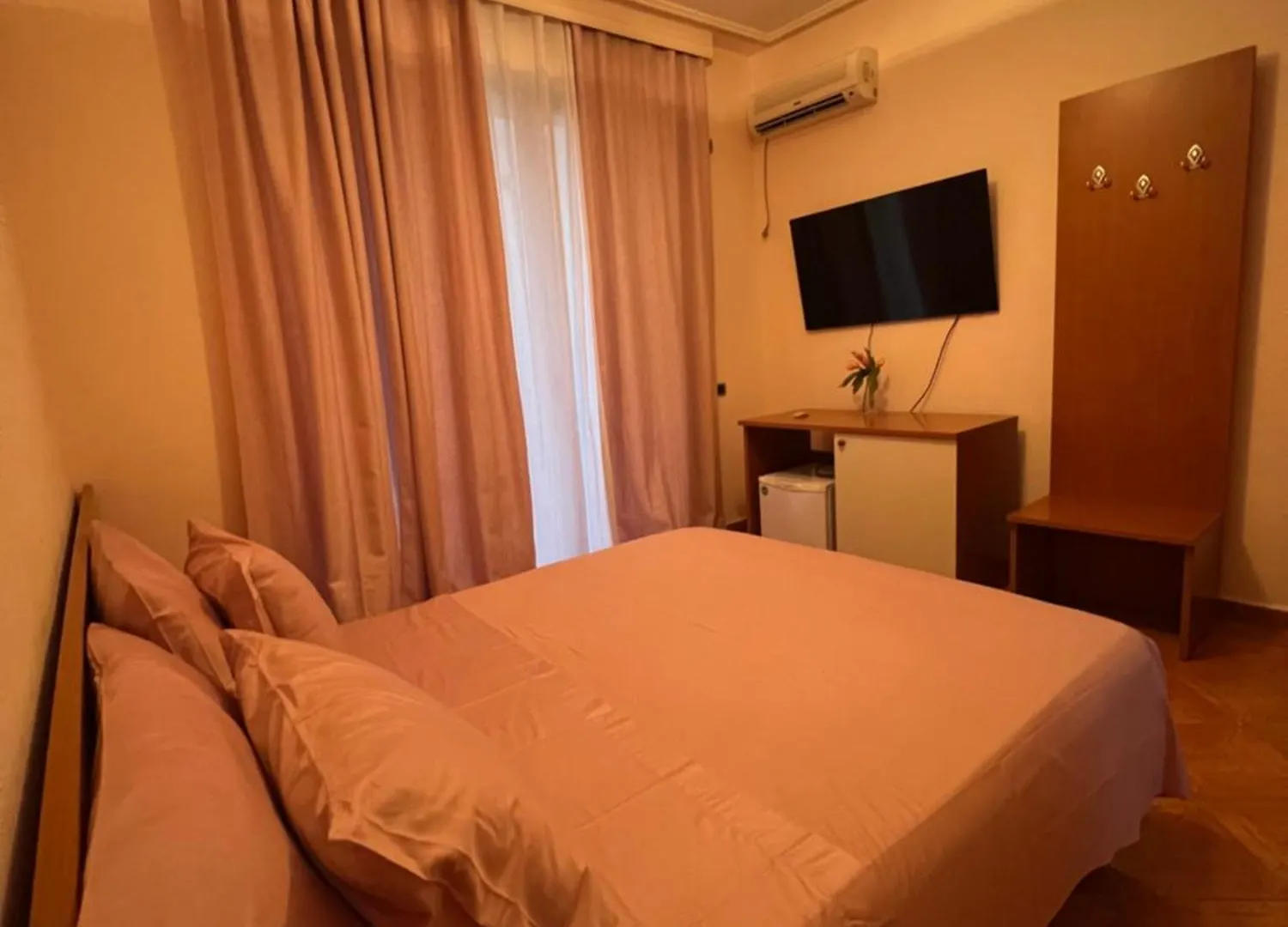 Hotel Hotelvlora '78
